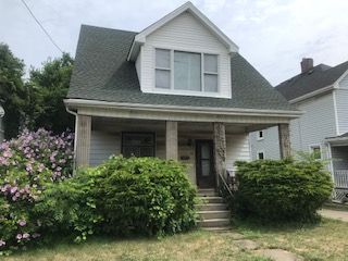 Early Craftsman Style Homes